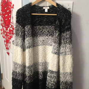 Loft Women's Black/White Sweater, Like New, Size M
